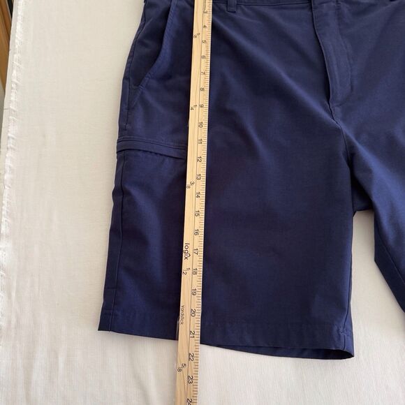 IZOD Golf Shorts Mens Solid Flat Front Navy Size 40 Performance Stretch Flex - Picture 8 of 12